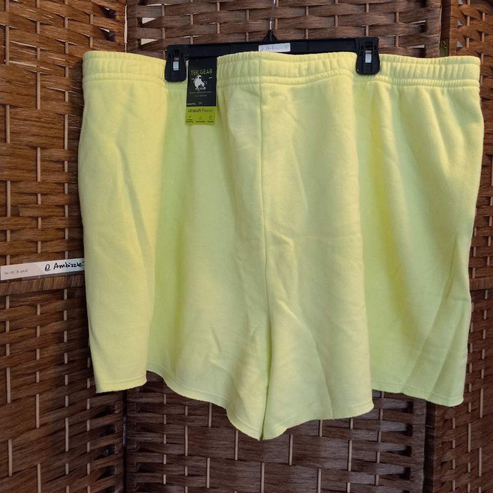 Tek Gear Shorts Ultrasoft Fleece Raw Hem